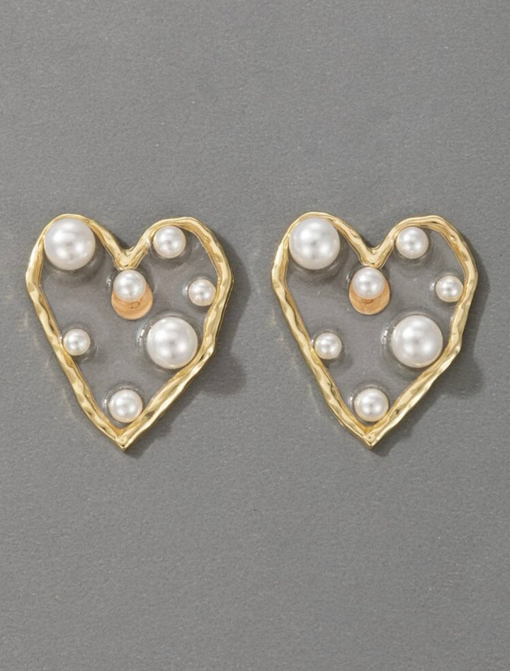 Pearl Detailed Heart Earring